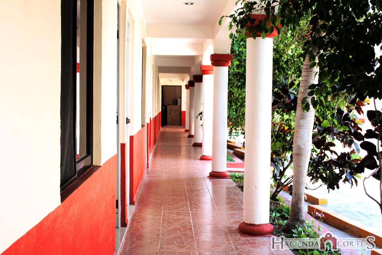 Hotel Hacienda Cortes 梅里达 外观 照片