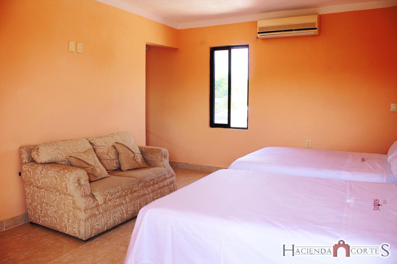 Hotel Hacienda Cortes 梅里达 外观 照片