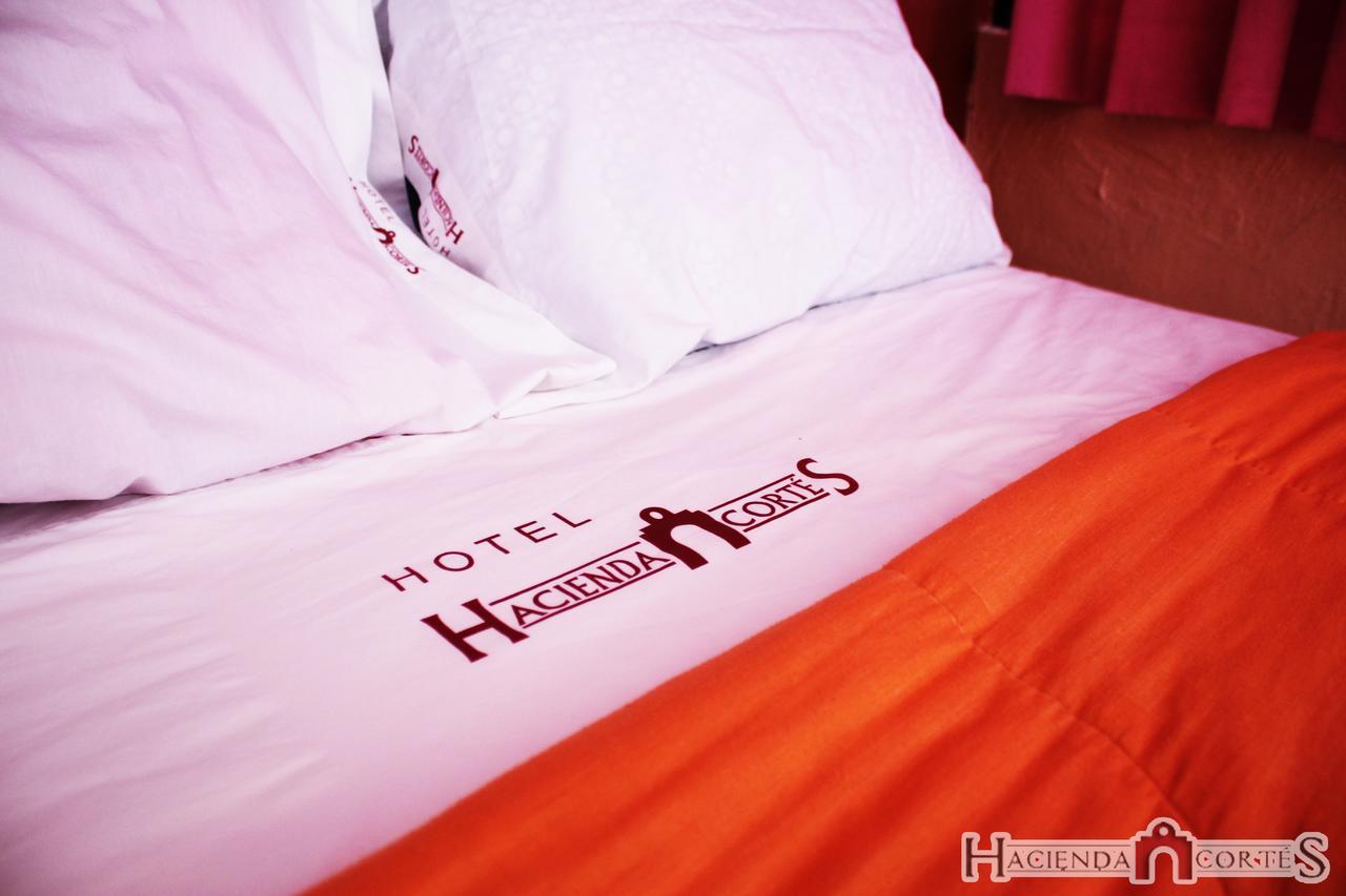 Hotel Hacienda Cortes 梅里达 外观 照片
