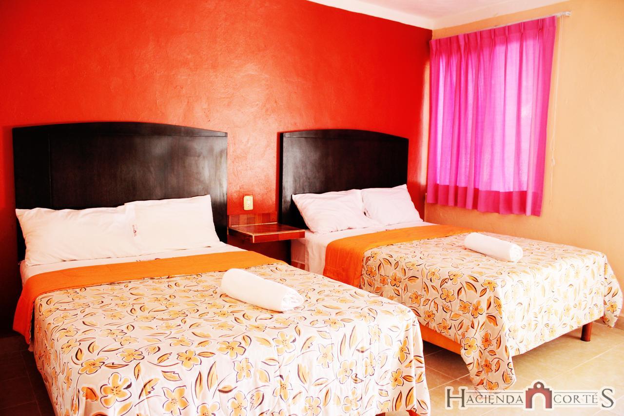 Hotel Hacienda Cortes 梅里达 外观 照片